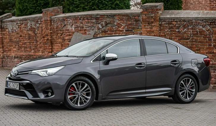 Toyota Avensis cena 46700 przebieg: 260000, rok produkcji 2016 z Radzymin małe 407
